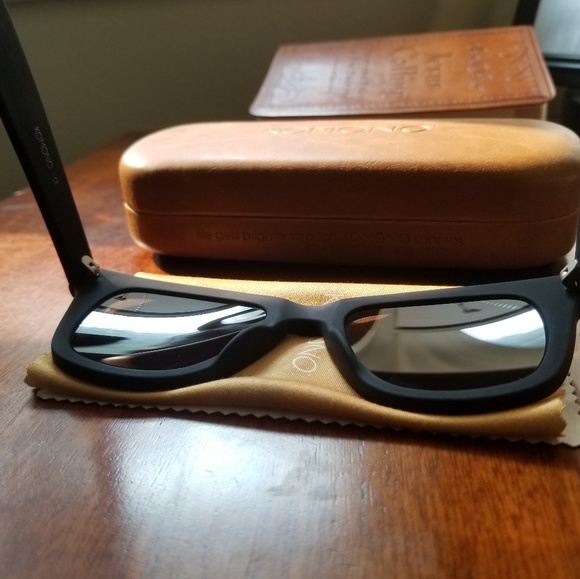 Rayban wayfarer style Komono sunglasses - Picture 4 of 4